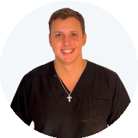 Dr. Alejandro Richi